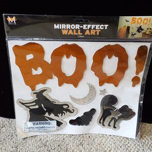 MIRROR-EFFECT HALLOWEEN WALL ART